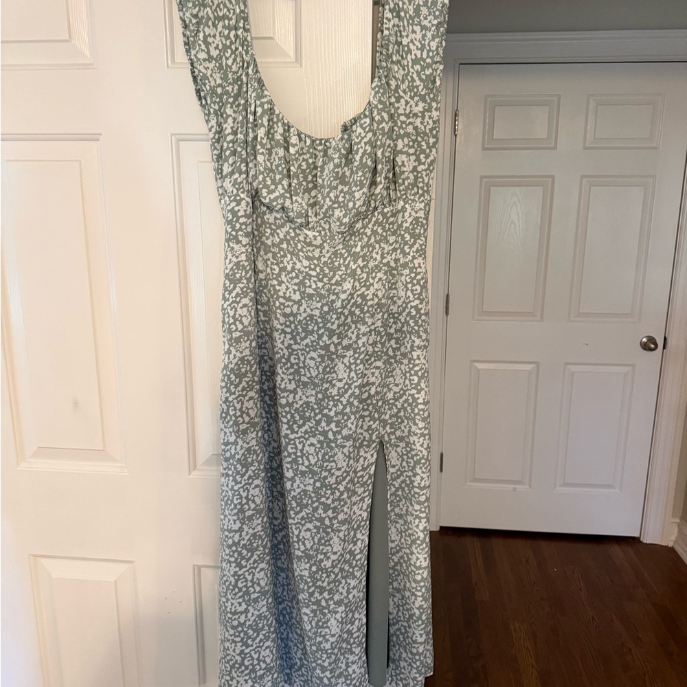 Abercrombie & Fitch Sage Green Floral Maxi Dress